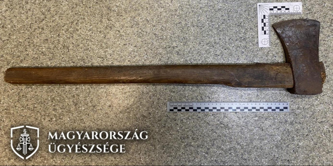 Tömegverekedés Hosszúpályiban, a balta is előkerült