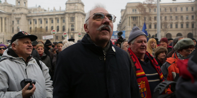 Bokros Lajos: Az autósokat fölösleges támogatni a benzinárstoppal