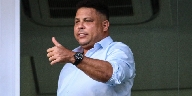 Ronaldo 450 kilométeres zarándokútra indult biciklivel – videó