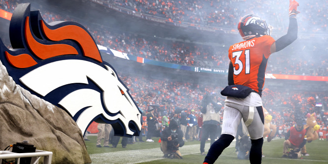 Elképesztő összegért adták el a Denver NFL-csapatát