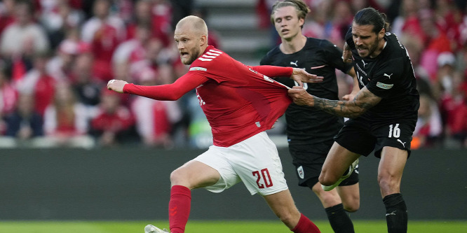 Dánia egy félidőnyi jó játékkal nyert Ausztria ellen