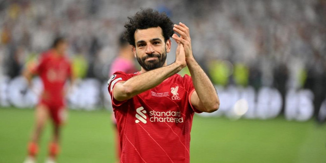 Nyaralás közben is elképesztő formában van a Liverpool legnagyobb sztárja - fotó