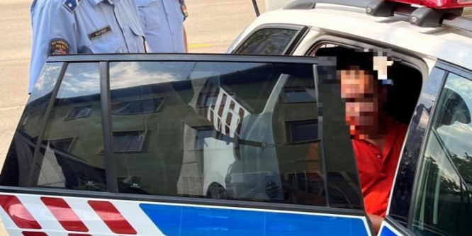 Betört egy cukrászdába és kocsikat fosztogatott egy férfi Szentesen
