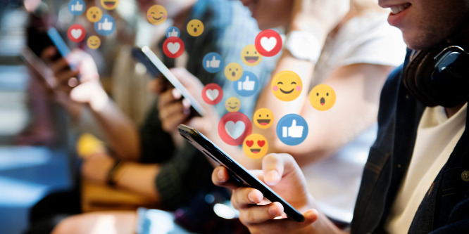 Padlizsán, barack, vízcseppek - emojiszótár kezdőknek és haladóknak