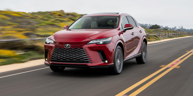 Turbós hibridként feltépi az aszfaltot, de akár zöld rendszámmal is kérhető - Lexus RX menetpróba