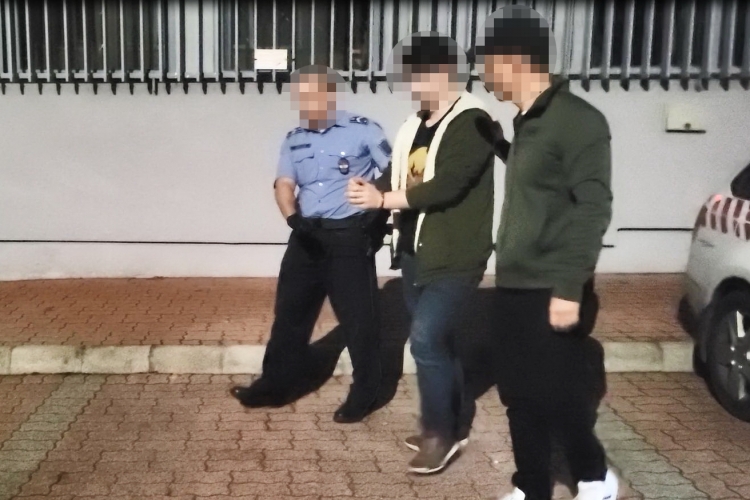 Nőket fogdosott az utcán egy férfi Veszprémben és Ajkán - videó