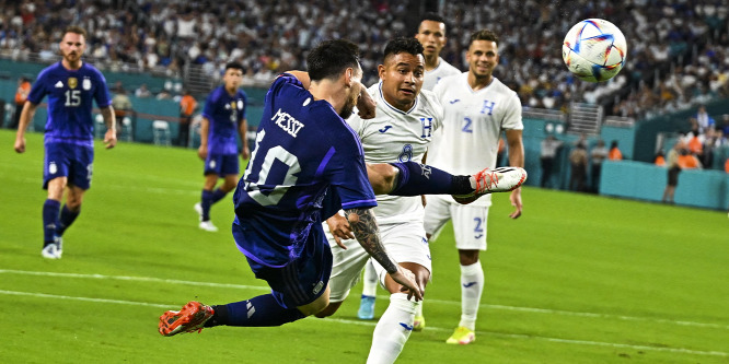 Messi látványos góllal sokkolta az ellenfelet - videó