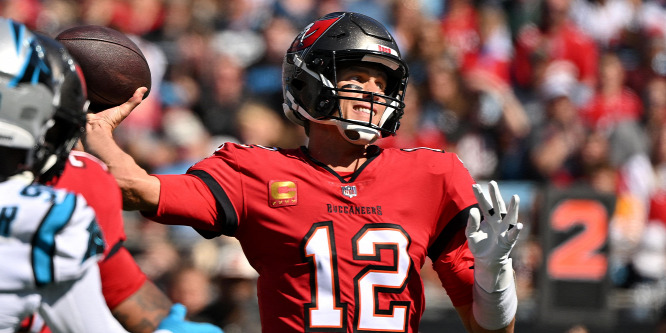 Most nem kapkodja el a döntést Tom Brady a folytatásról