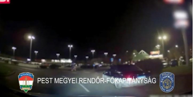 Driftelő autósok buktak le Budakalászon - videó