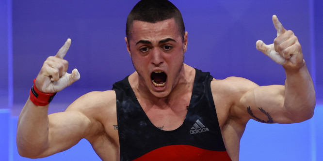 Bedrogozva vezetett, menekült a rendőrök elől, mégsem megy börtönbe a világbajnok sportoló