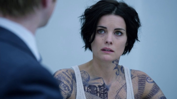 Джейн доу zzz 34. Джейн доу фото. Джейми александер слепая зона. Jaimie alexander слепая зона. Джейми александер слепая зона.