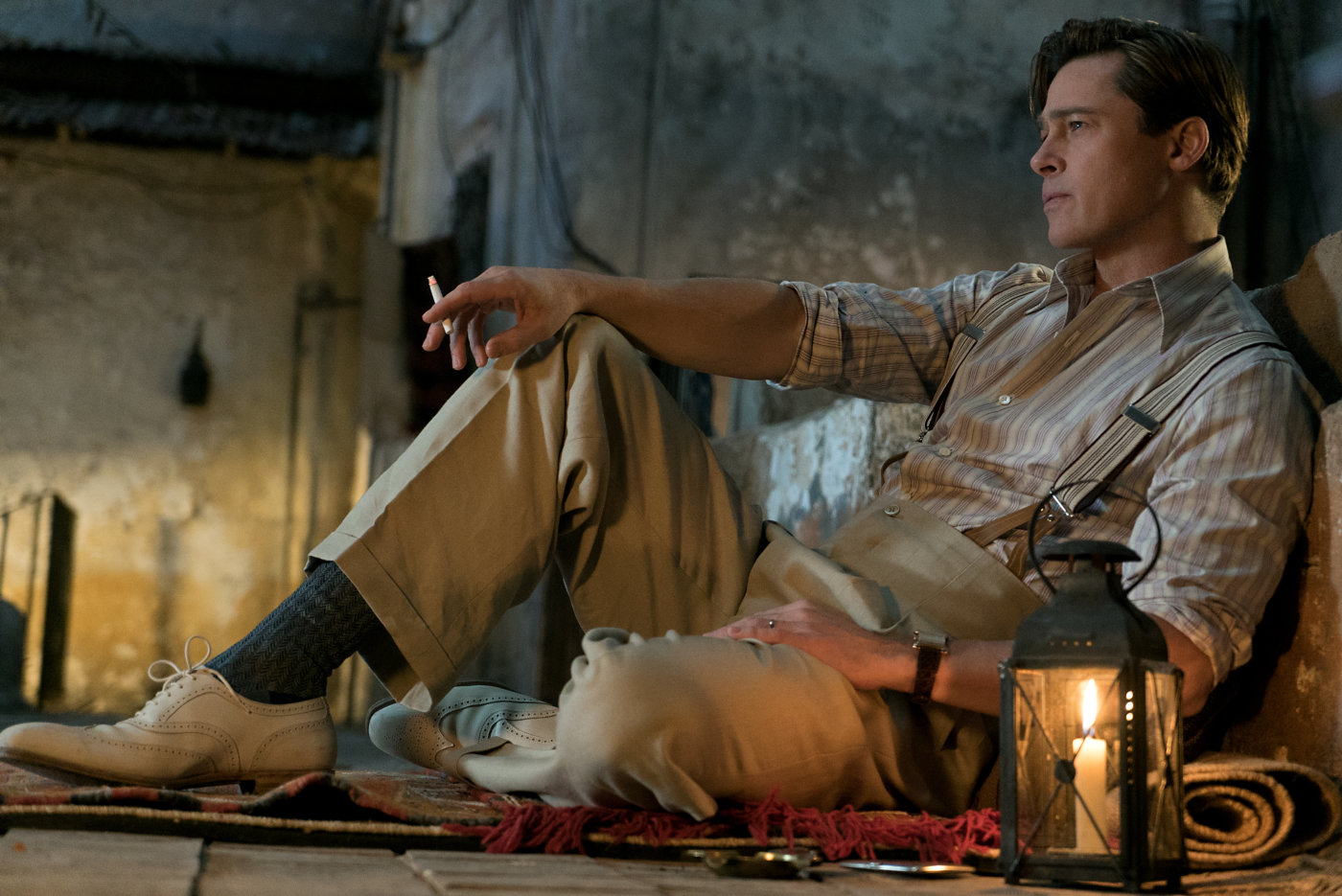 Film Avec Brad Pitt Sur Des Combats Clandestins Háborúban Brad Pitt csókja is forróbb