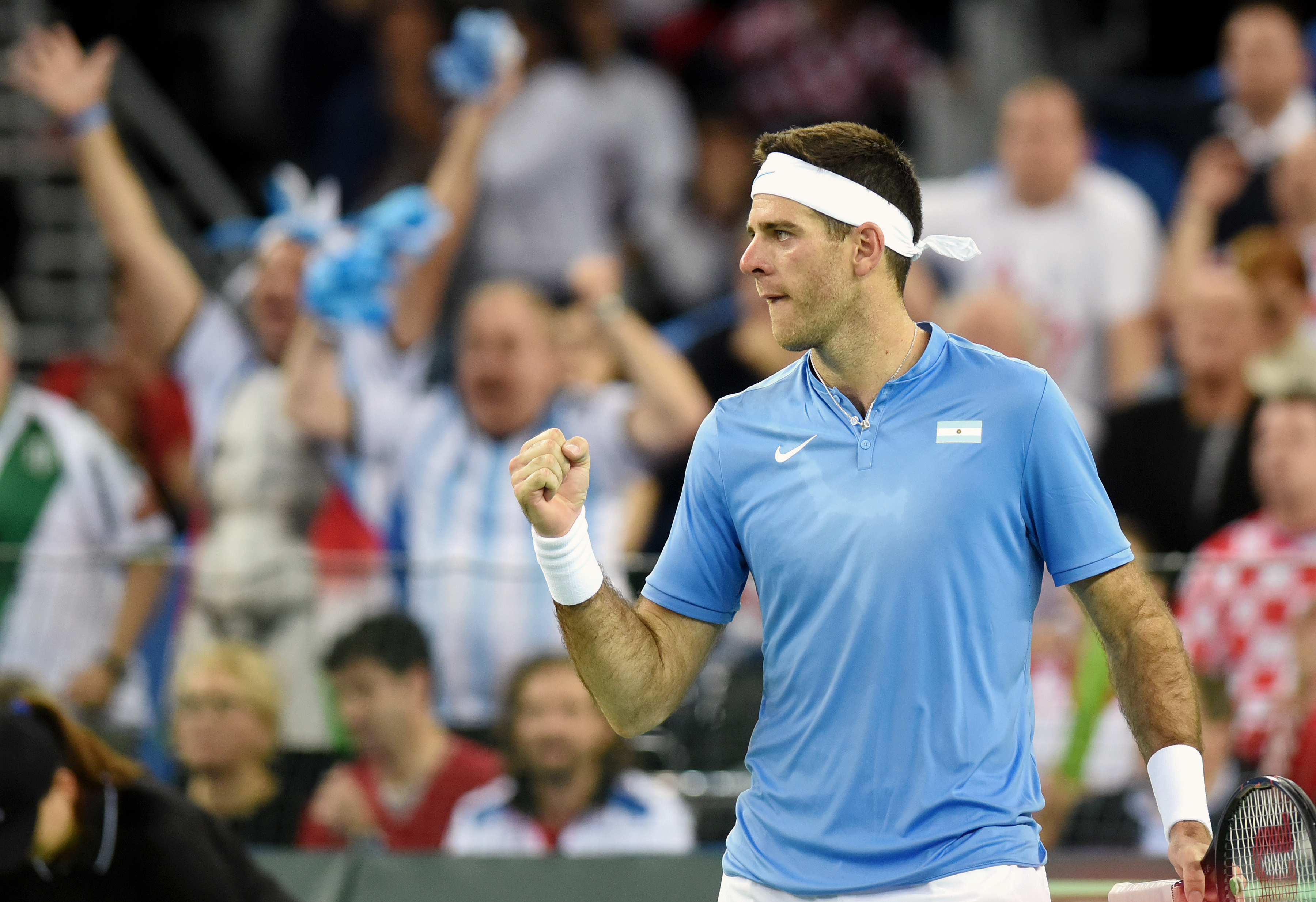 6 спортсменов аргентина. Аргентина спортсмены. Спортсмены из Аргентины. Лучший спортсмен Аргентины 2009. Хуан дель Потро показывает большой палец руки.