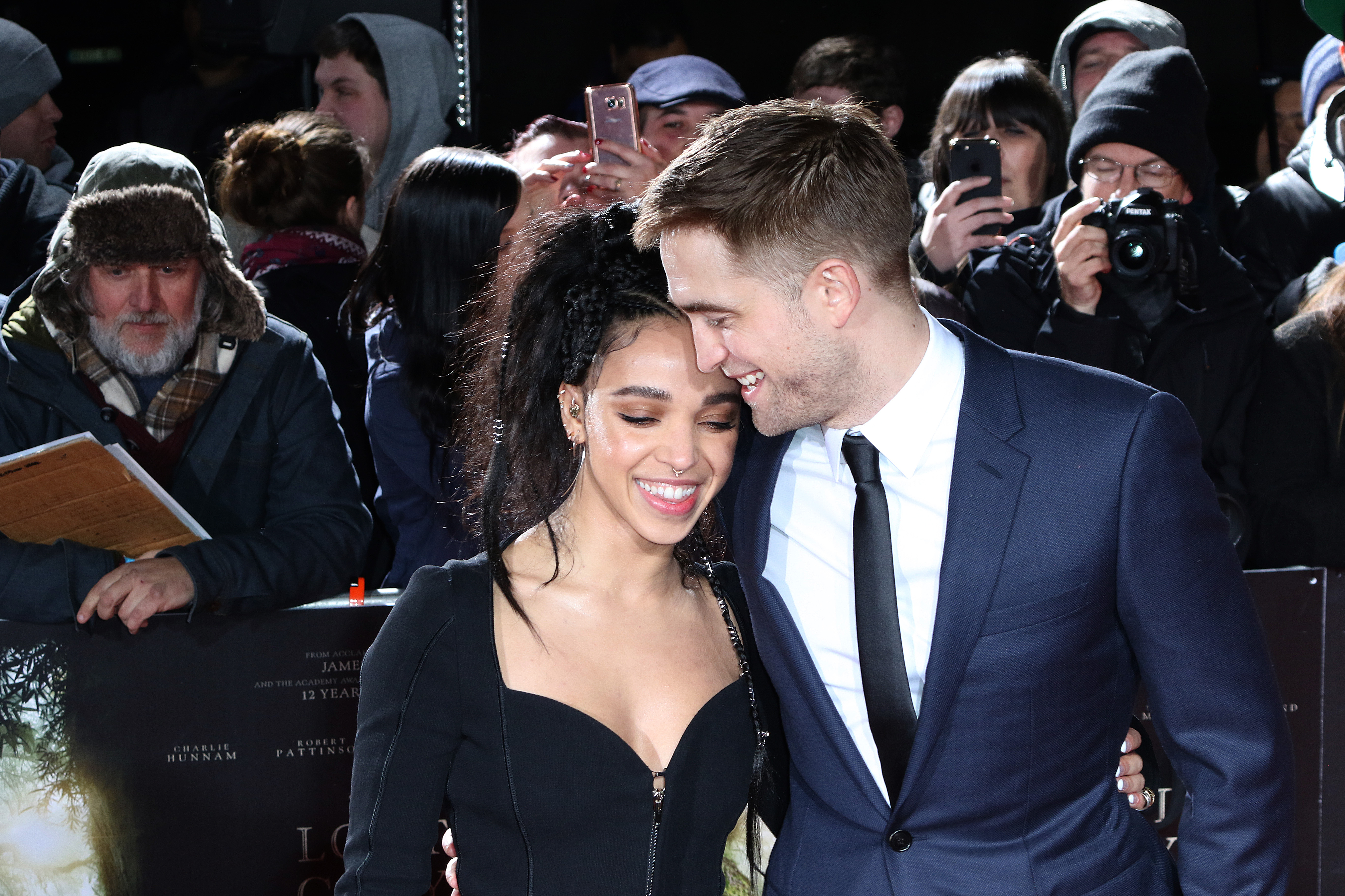 Rob Pattinson újra randizni