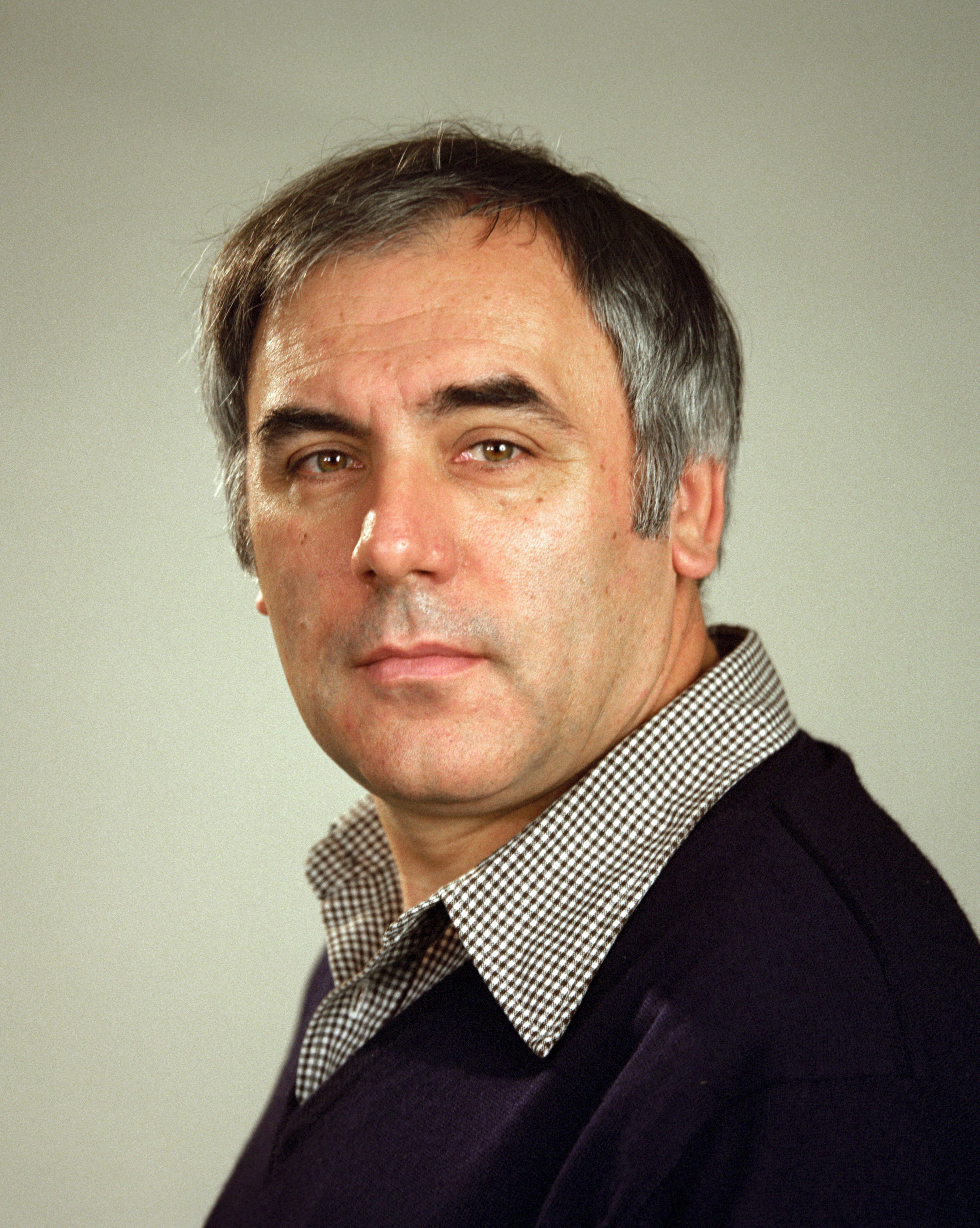 Laszlo Laszlo