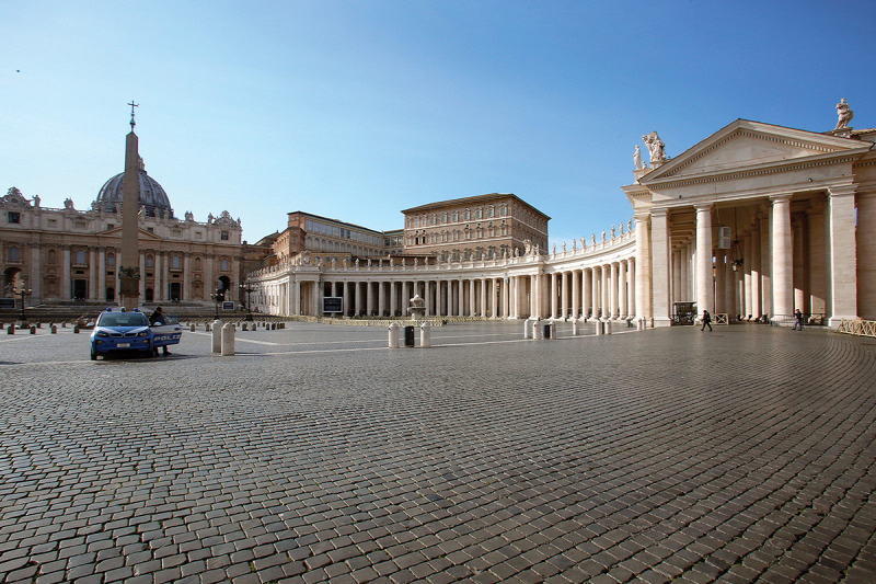 Koronavírus: megdöbbentő fotók a kihaltnak tűnő olasz ...