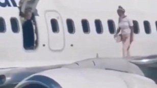 Forr�s: Twitter/Breaking Aviation News & Videos 