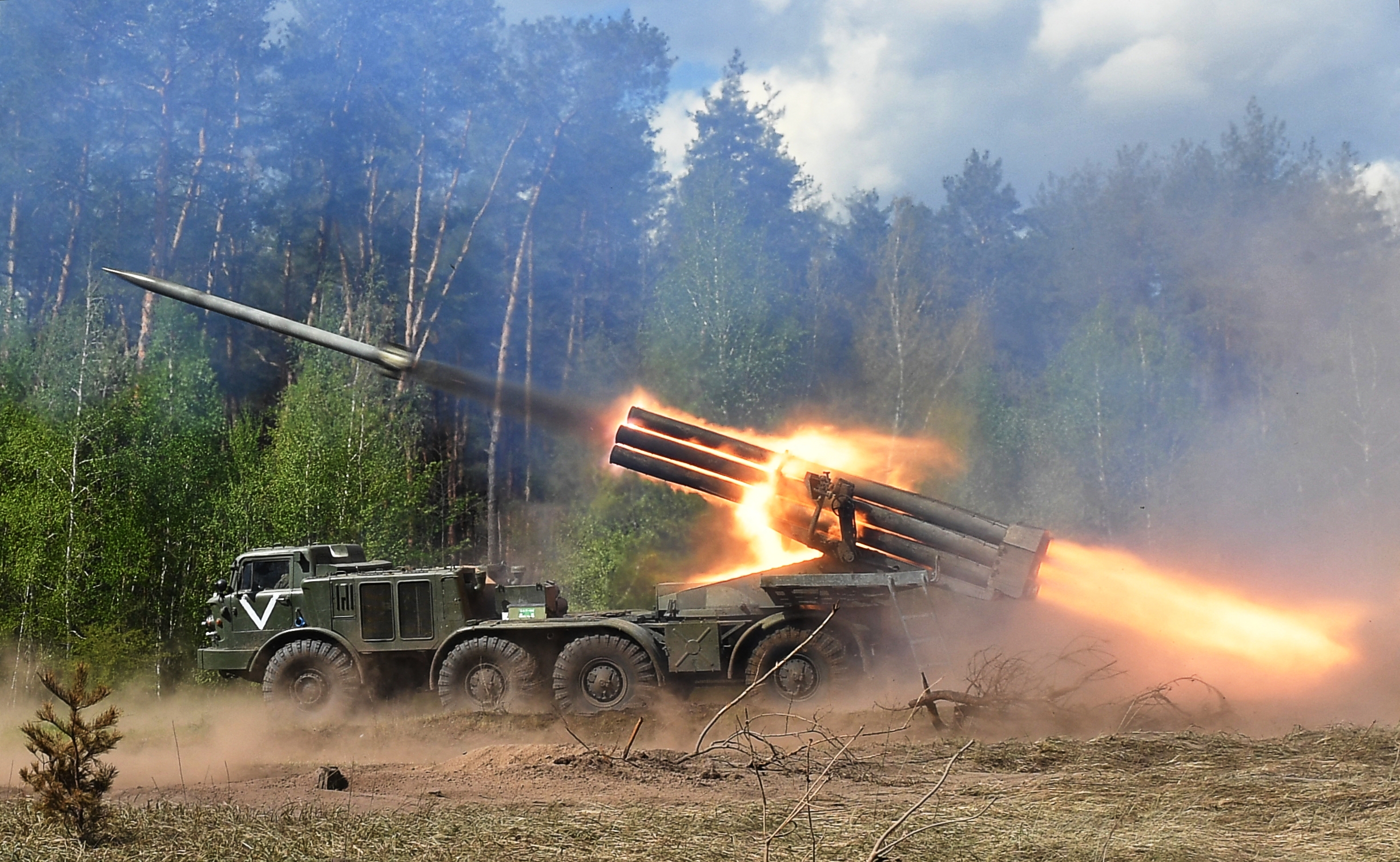 ураган система залпового. рсзо бм-27 «ураган». краз-6322 рсзо. рсзо 9к57 «ураган». торнадо рсзо.